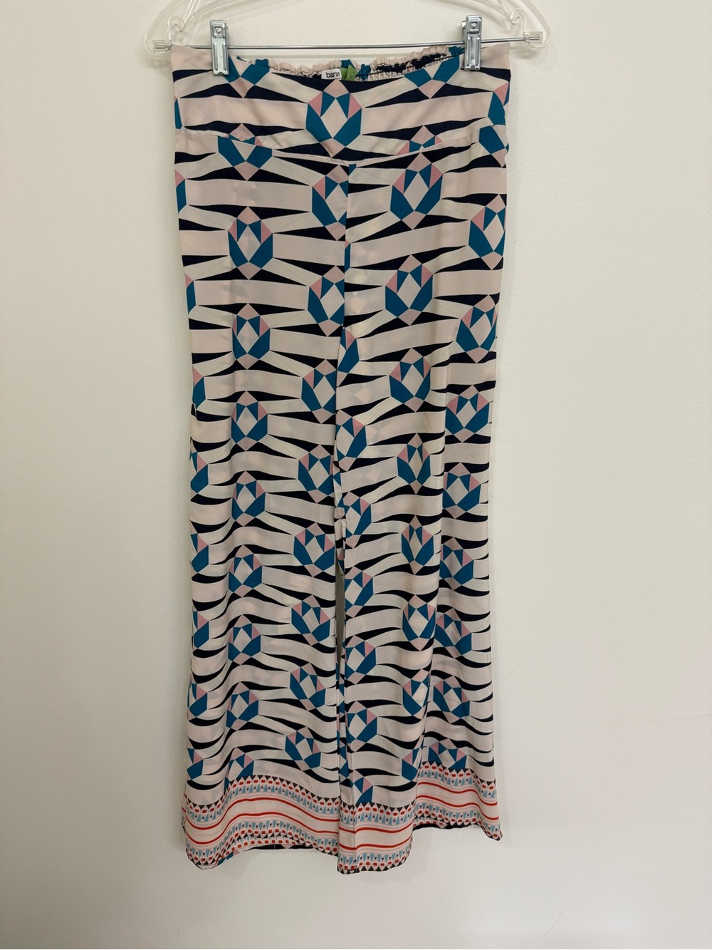 Bar IIIAbstract Geometric pants in Cream and Teal Size Medium